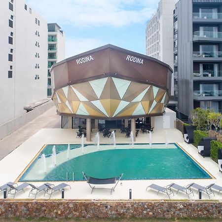 Rodina Beach Hotel Jomtien Beach Exterior foto