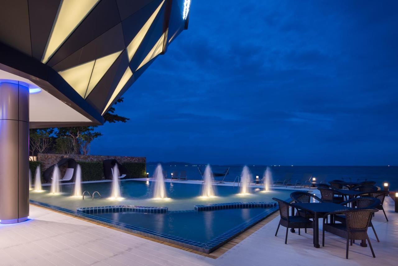 Rodina Beach Hotel Jomtien Beach Exterior foto