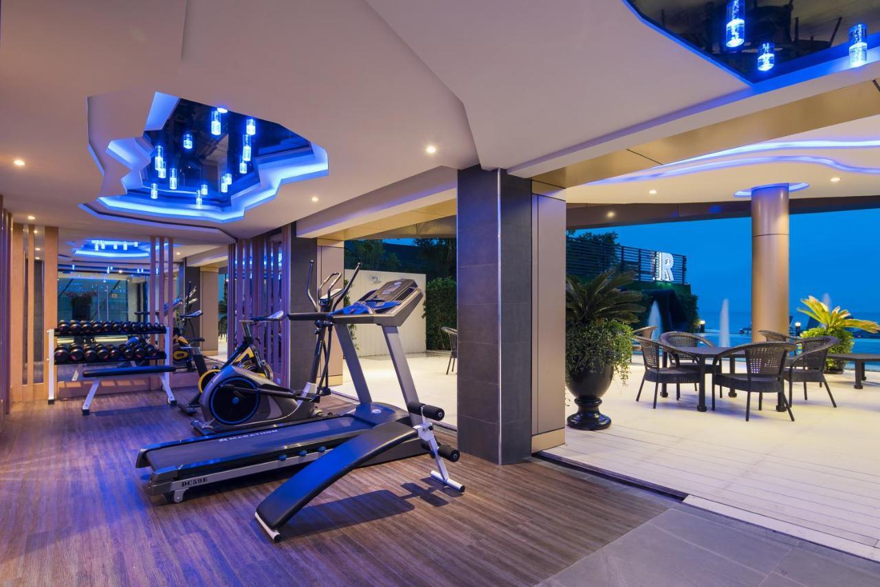 Rodina Beach Hotel Jomtien Beach Exterior foto